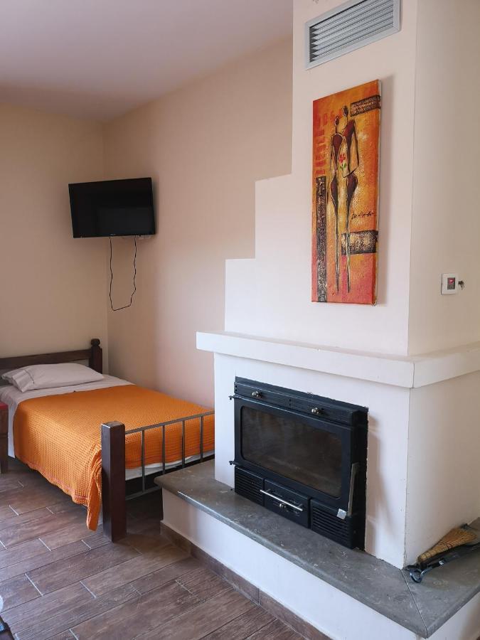 Flygonion Guesthouse Kiriákion Extérieur photo
